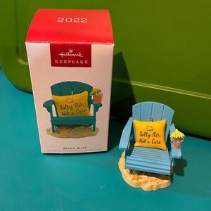 *sold* Hallmark Keepsake “Beach Bliss” Beach Chair Ornament
